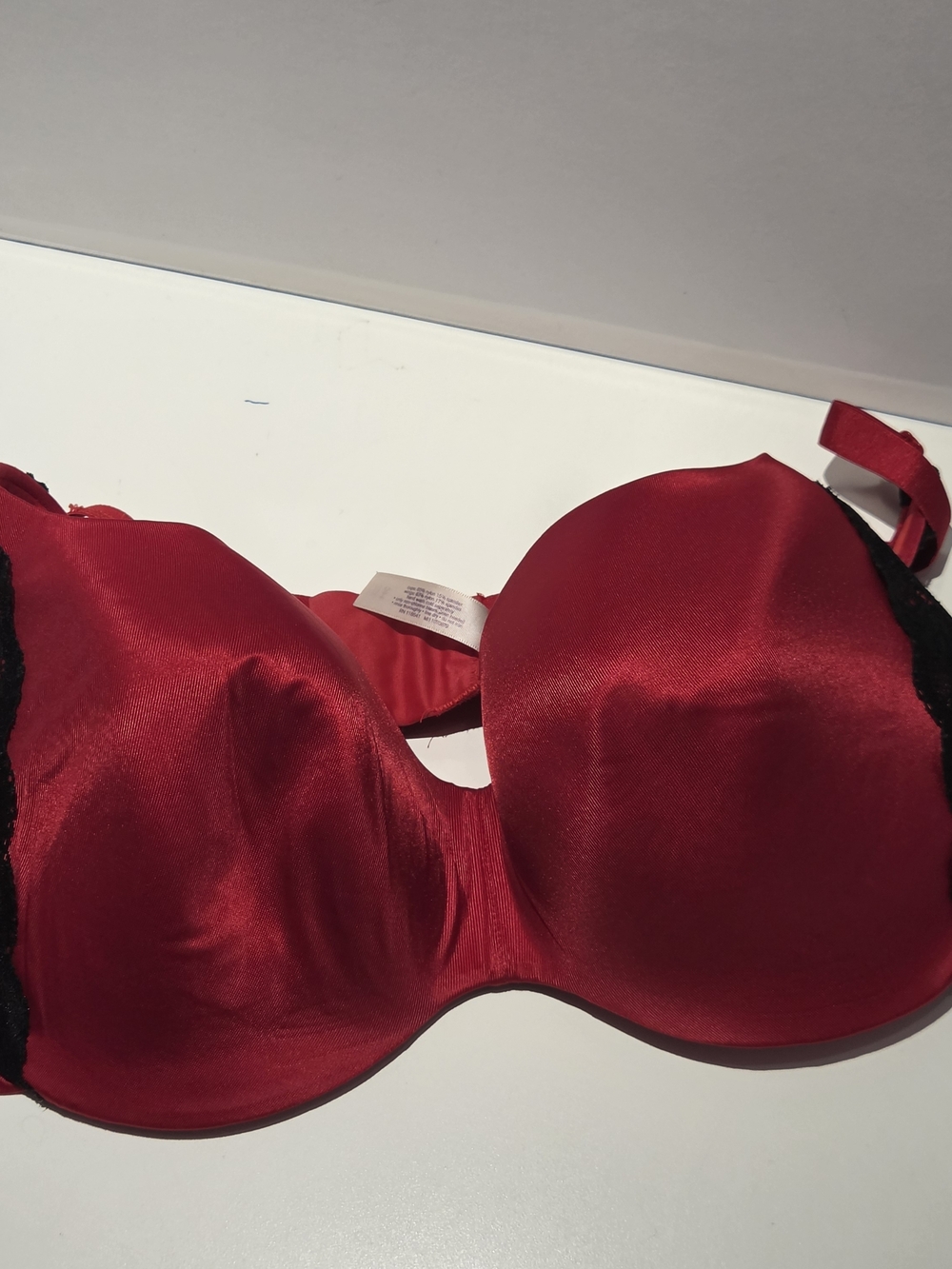 Cacique Bra Size 44C Satin Red with Black Lace Full Coverage Padded Underwire